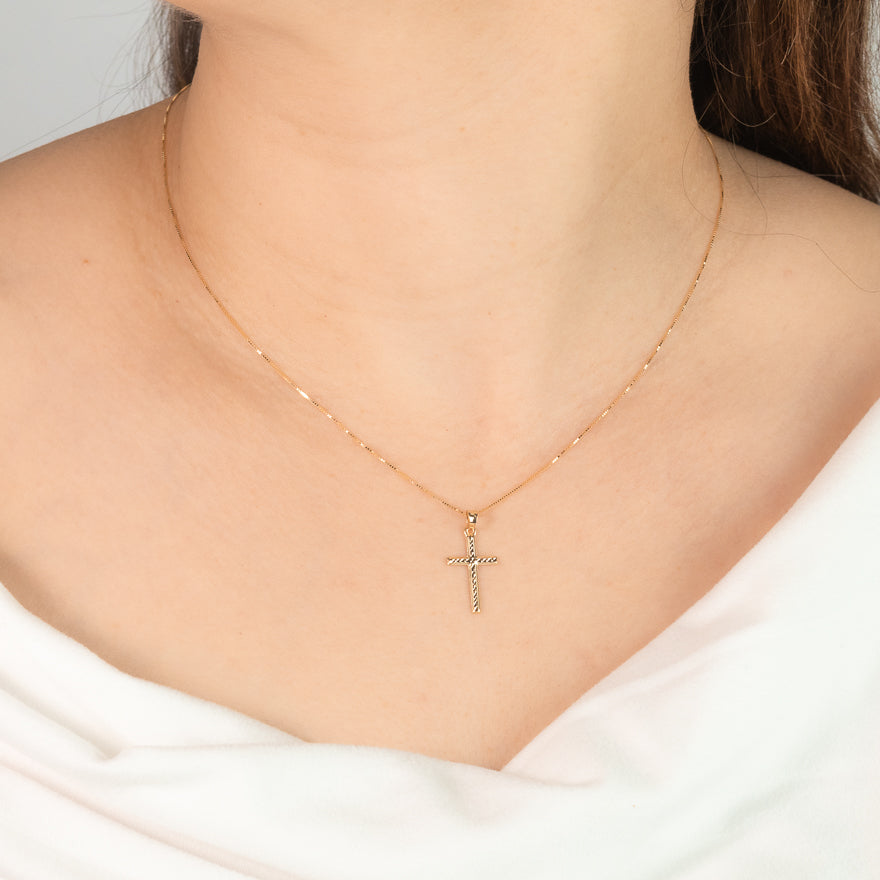 Diamond Cut Cross Pendant in 14K Yellow Gold