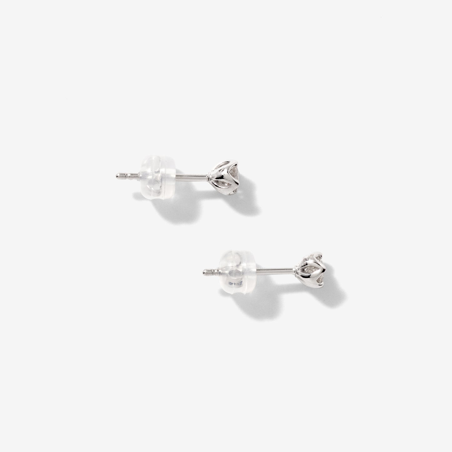 Diamond Stud Earrings in 10K White Gold (0.30 ct tw)