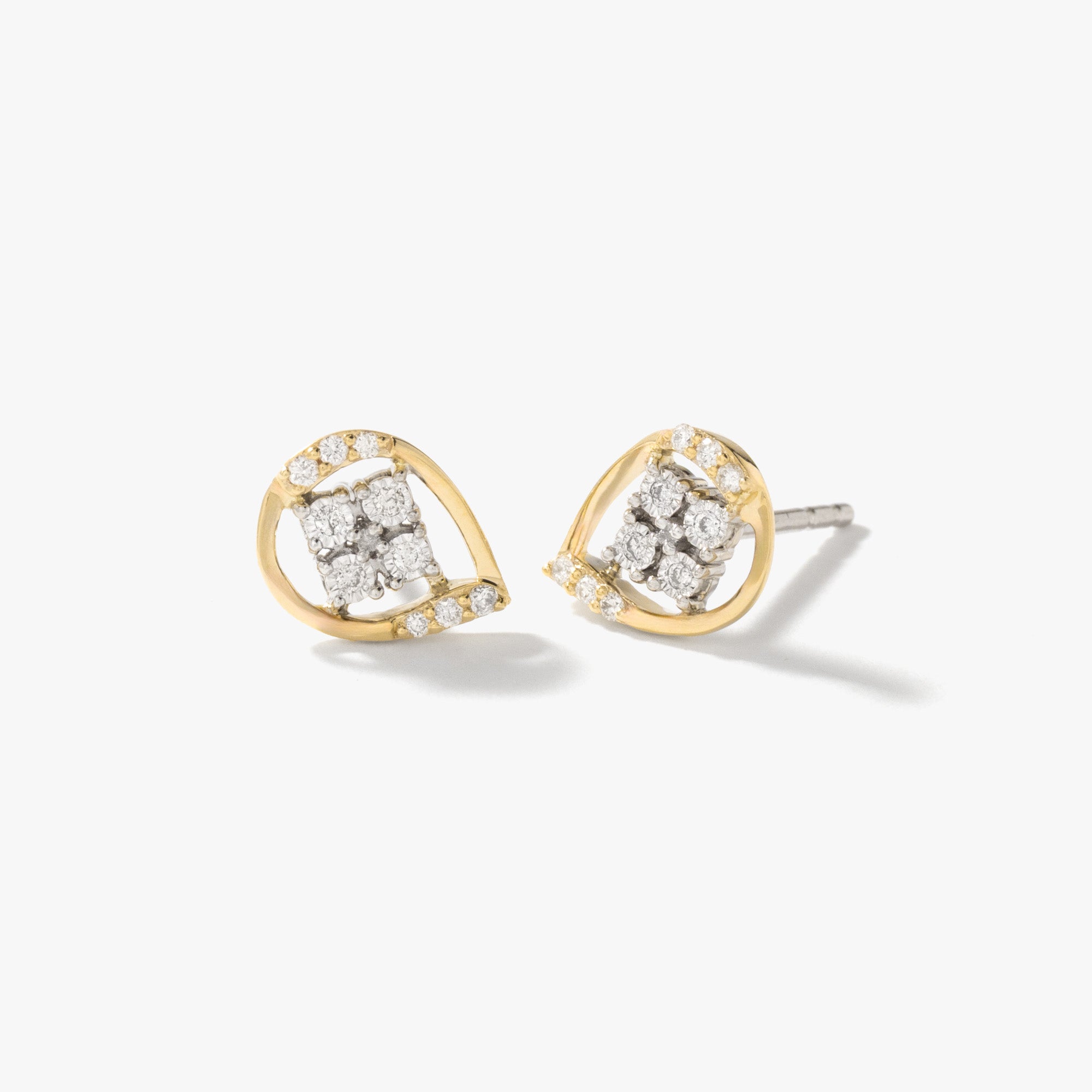 Diamond Cluster Stud Earrings in 10K Yellow and White Gold (0.10 ct tw