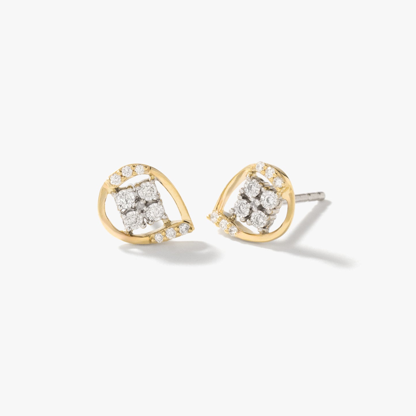 Diamond Cluster Stud Earrings in 10K Yellow and White Gold (0.10 ct tw)