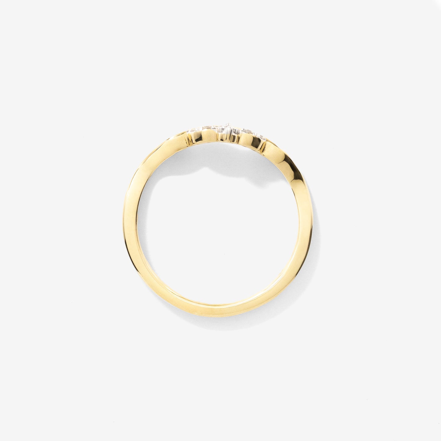 Diamond Cluster Ring in 10K Yellow Gold (0.07 ct tw)
