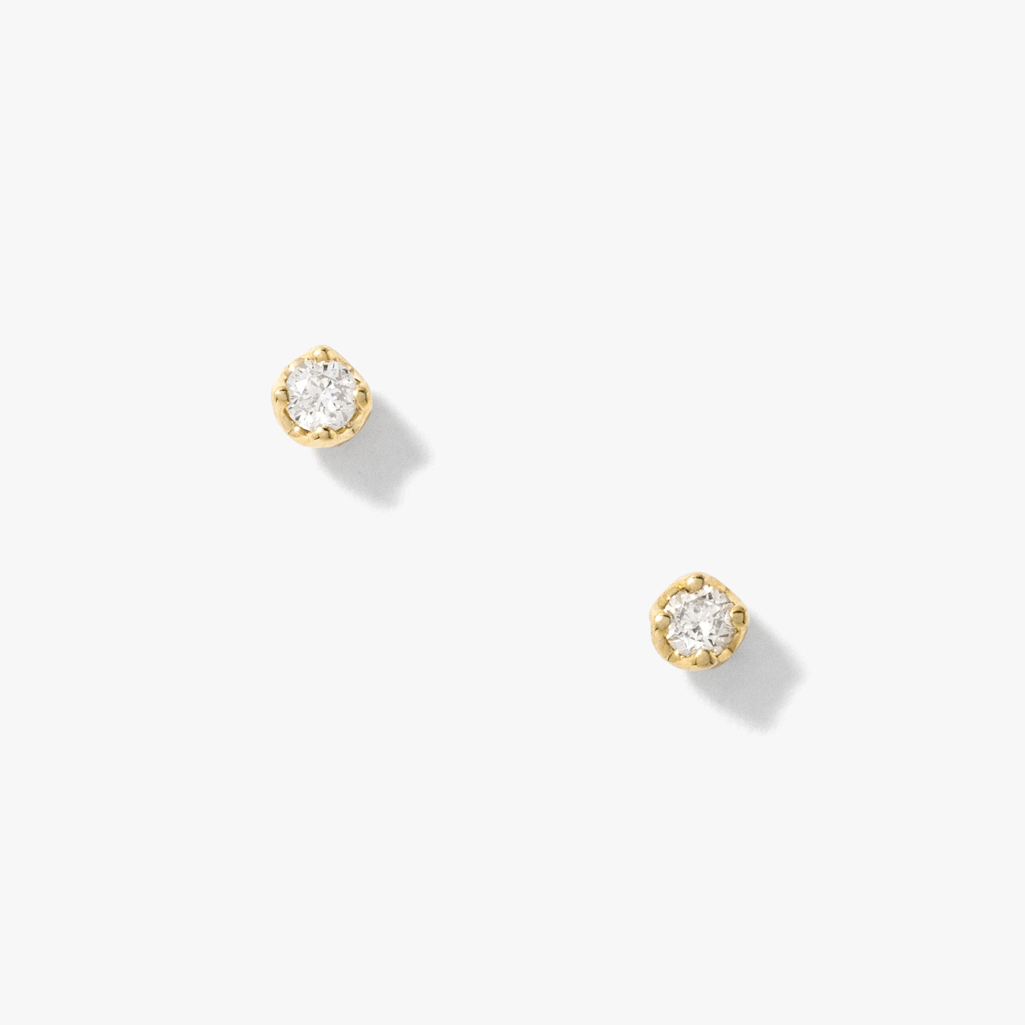 Diamond Stud Earrings in 10K Yellow Gold (0.10 ct tw)