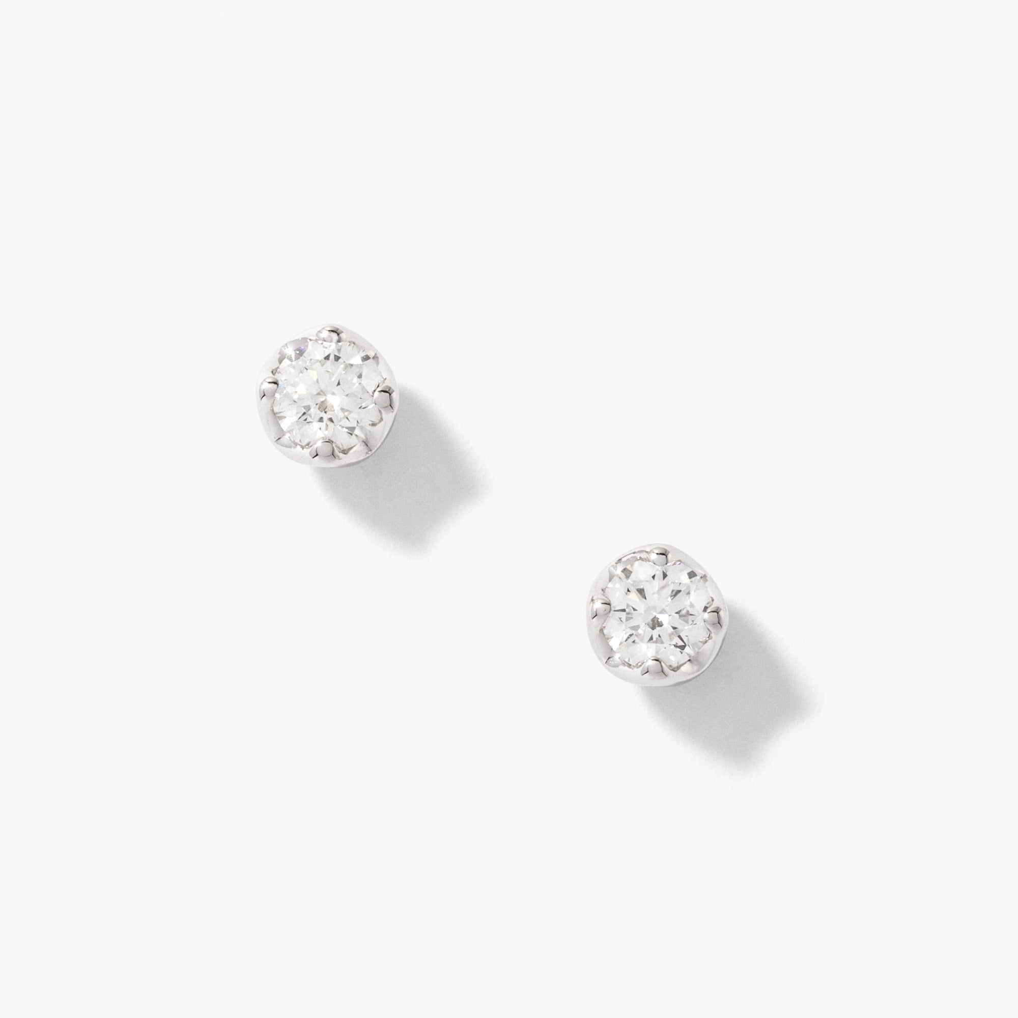 Diamond Stud Earrings in 10K White Gold (0.50 ct tw)