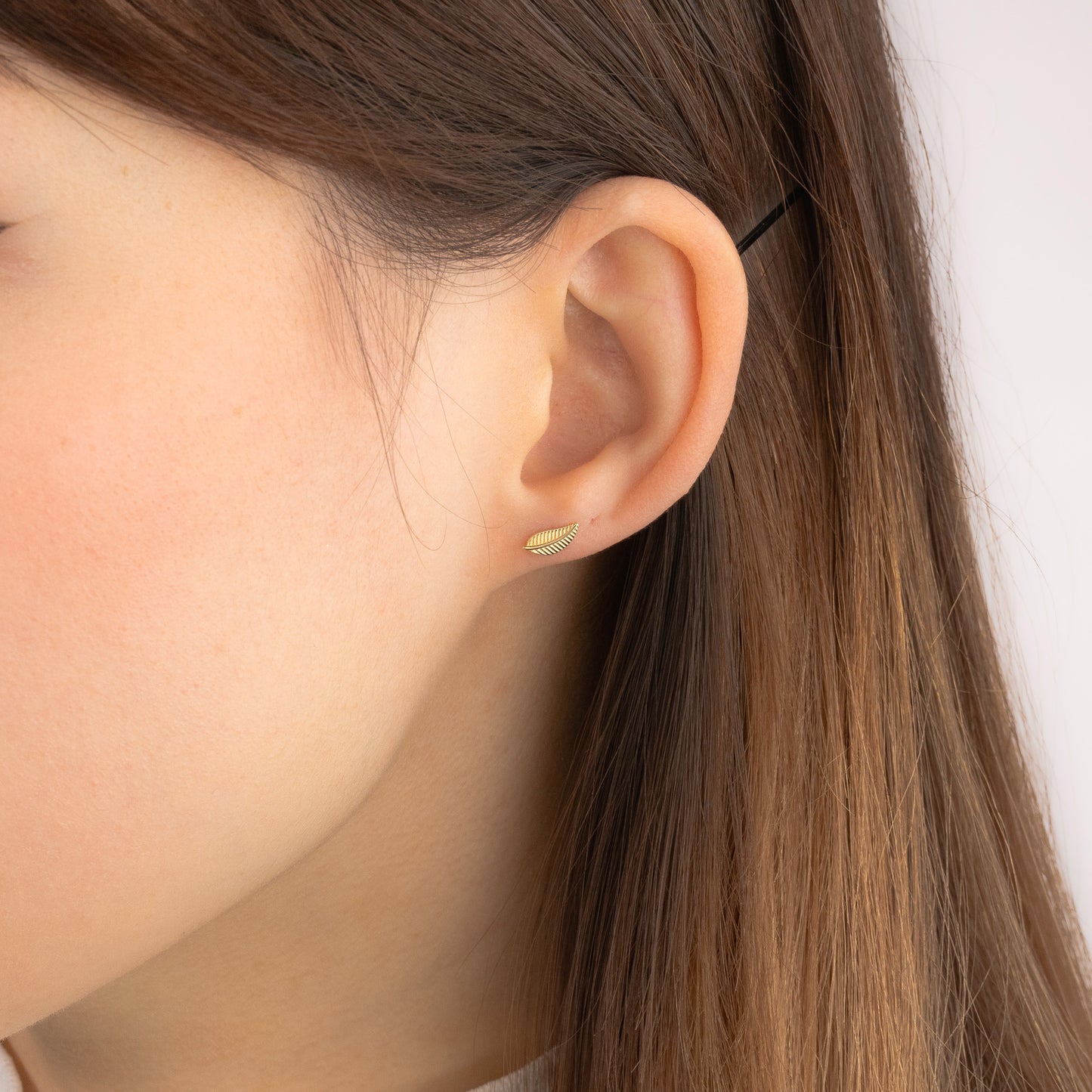 Leaf Stud Earrings in 10K Yellow Gold