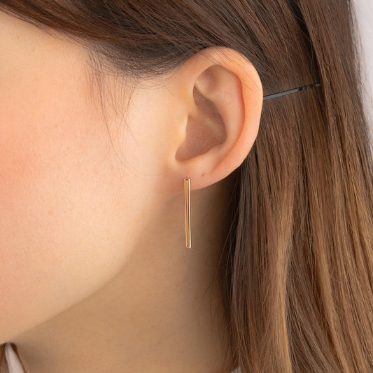 Bar Stud Earrings in 10K Yellow Gold