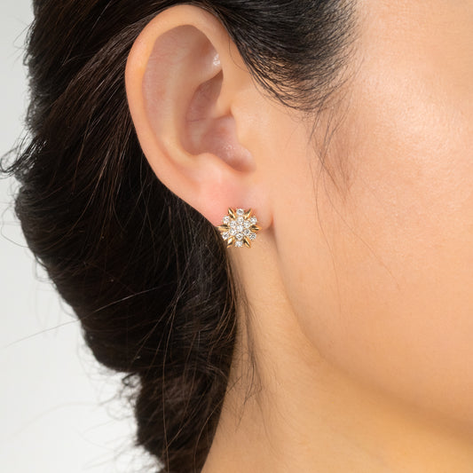 Diamond Star Earrings in 10K Yellow and White Gold (0.13 ct tw)