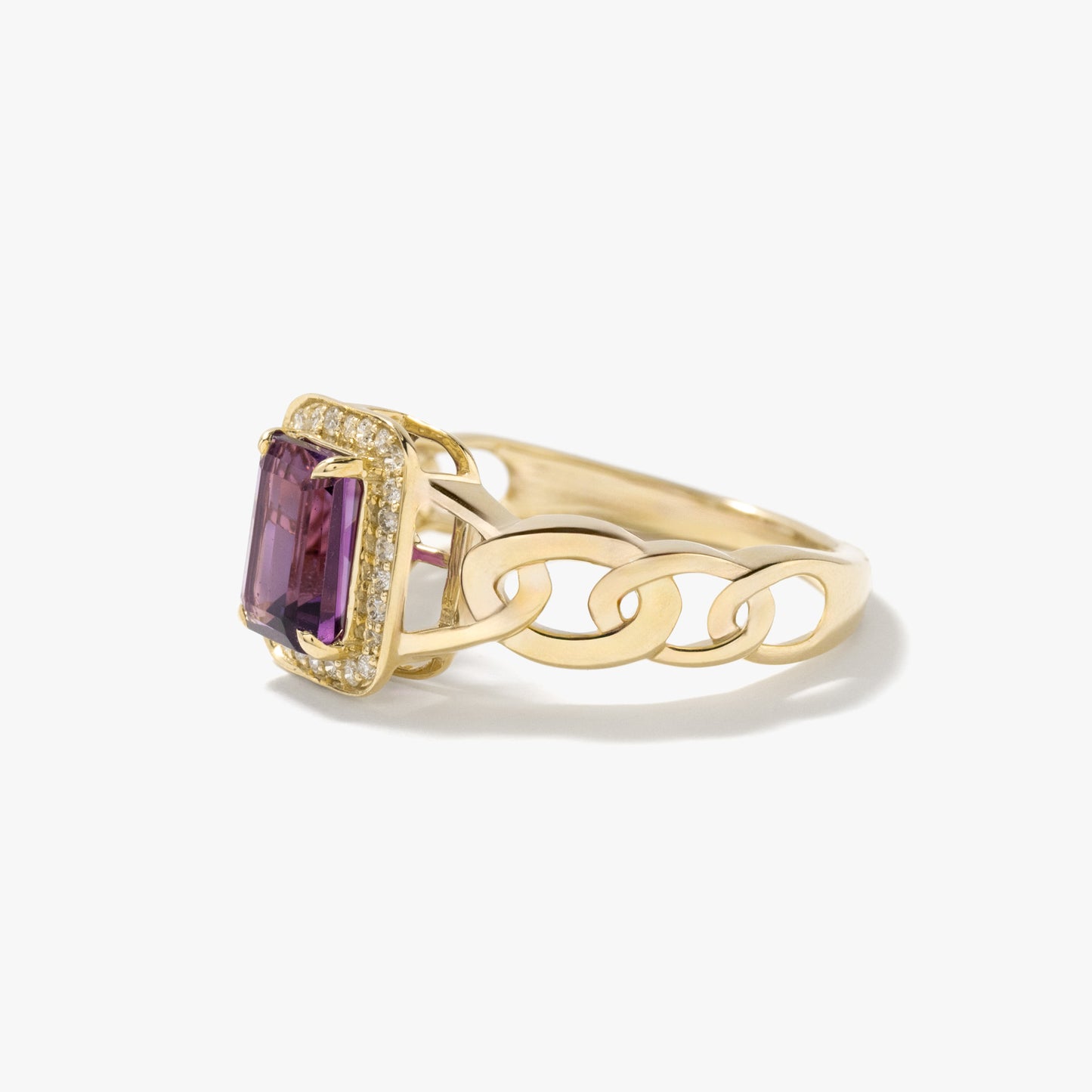 Amethyst Chain Ring in 10K Yellow Gold