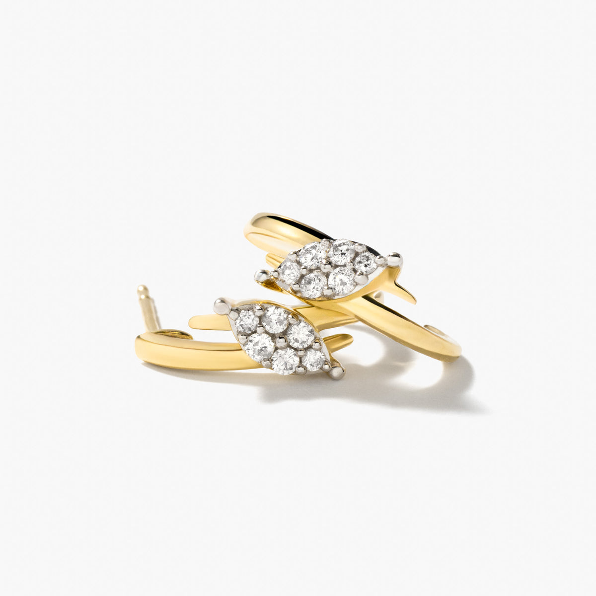 Diamond Hook Earrings in 10K Yellow Gold (0.20 ct tw)
