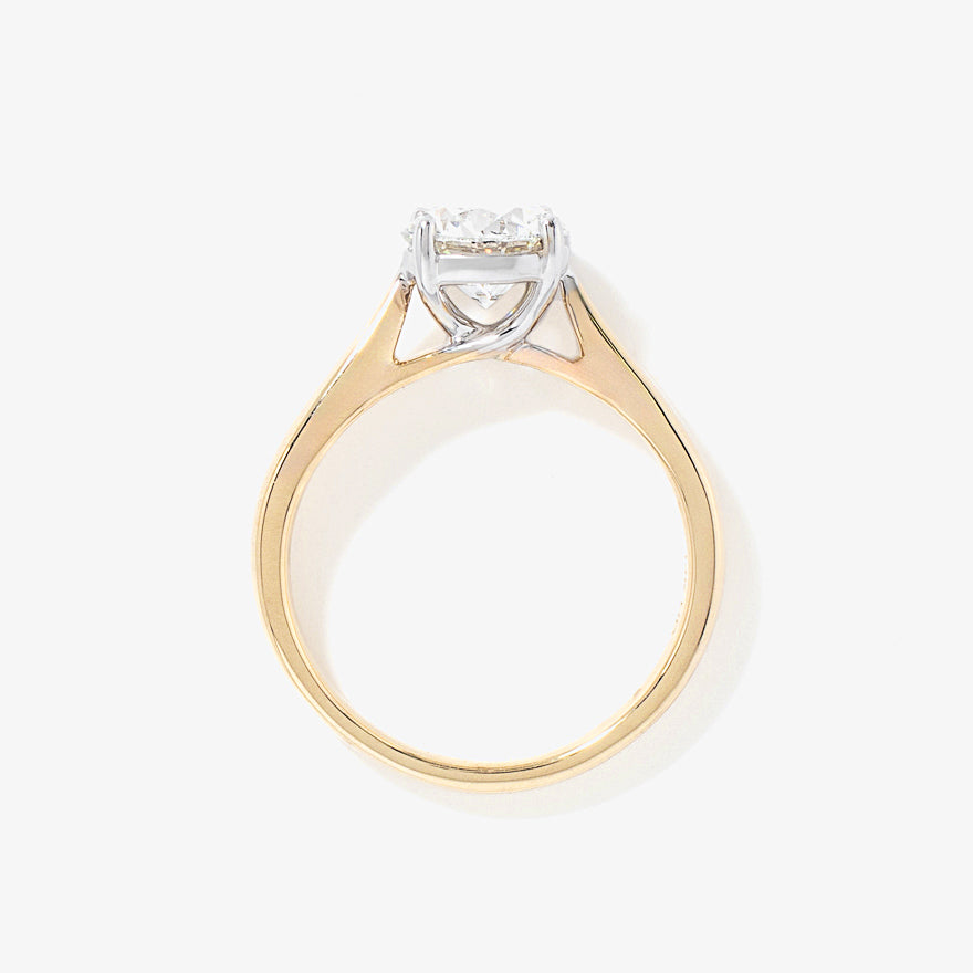 Lab Grown Round Cut Diamond Engagement Ring 14K Yellow Gold (1.50 c