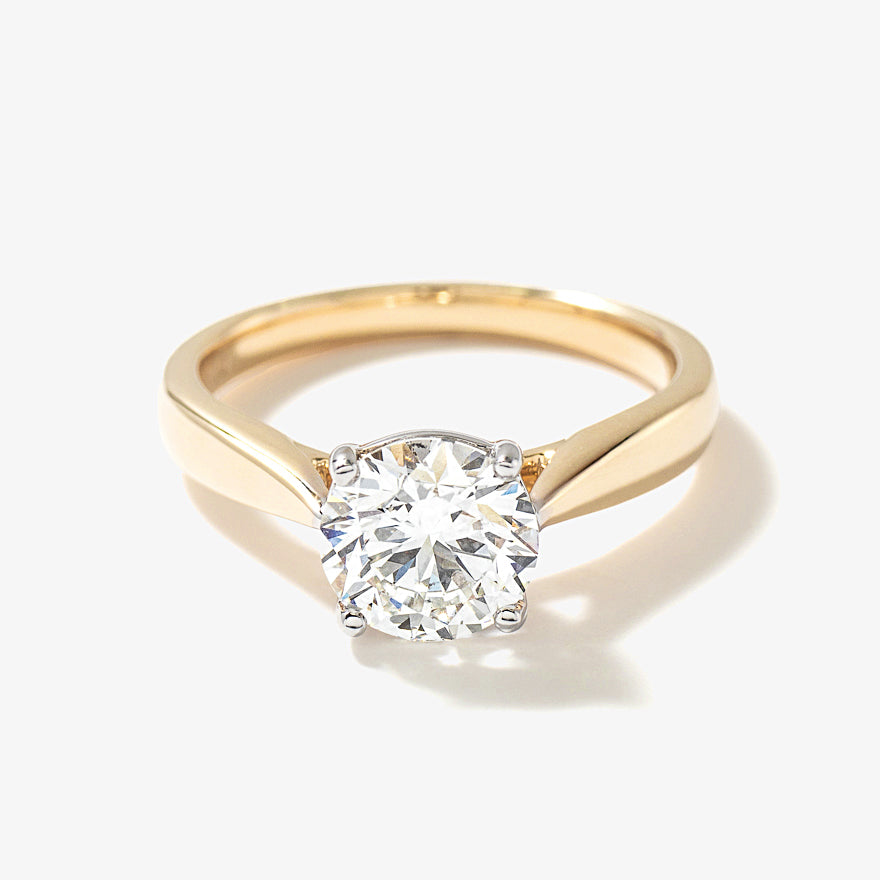 Lab Grown Round Cut Diamond Engagement Ring 14K Yellow Gold (1.50 c