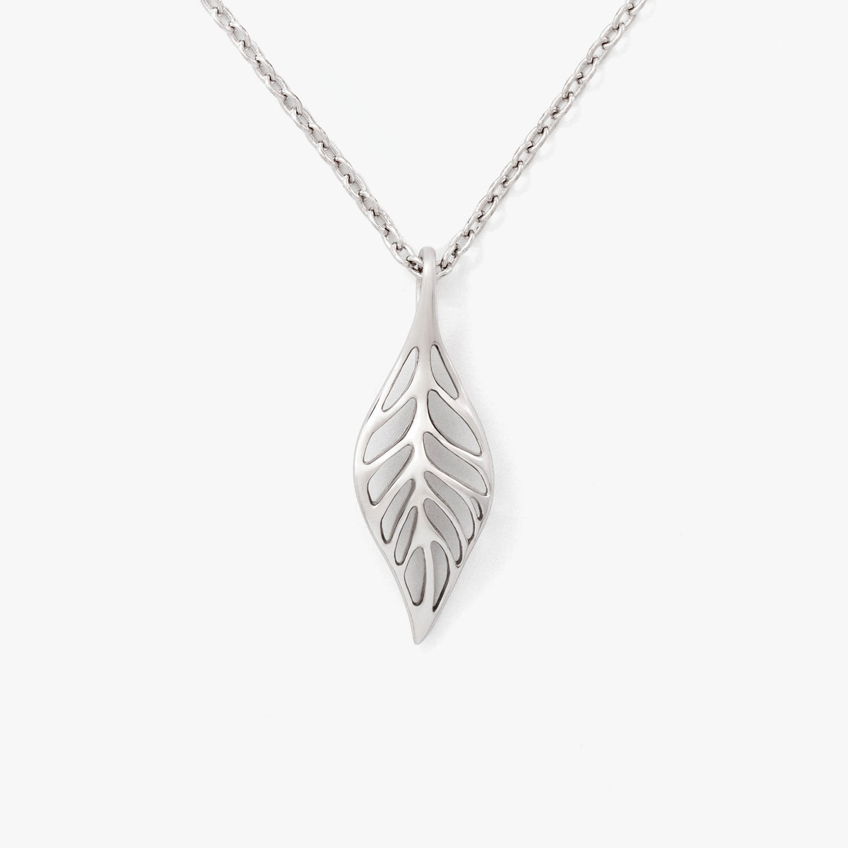 SilverNova Silver Leaf Necklace