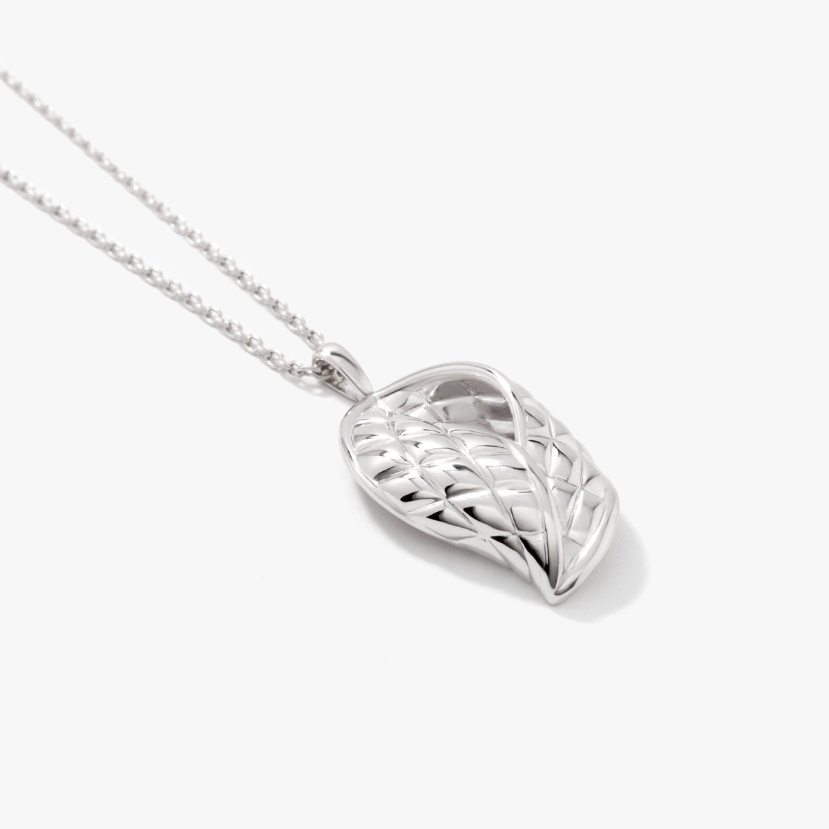 SilverNova Silver Quilted Necklace