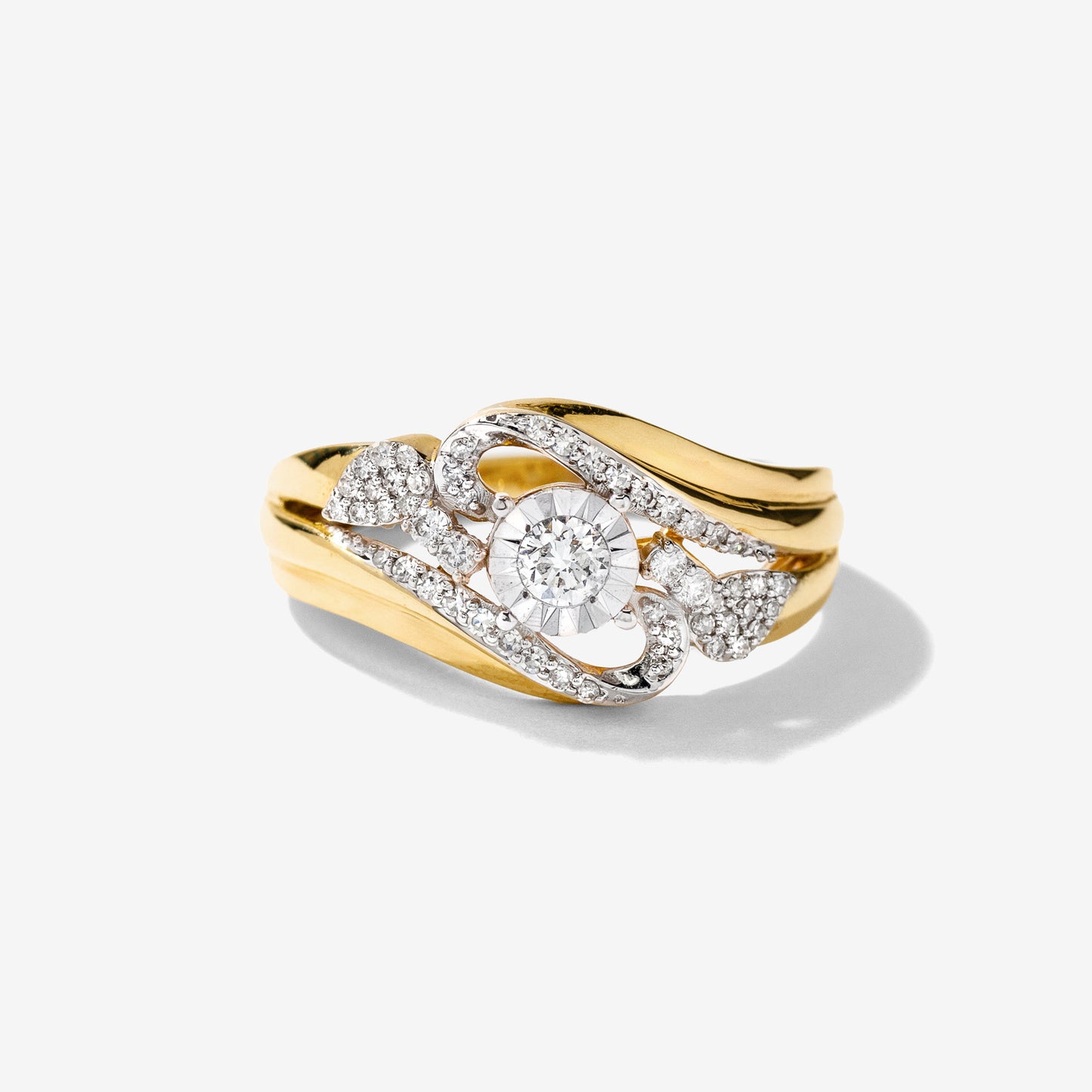 Diamond Cluster Ring in 10K Yellow and White Gold (0.31 ct tw)