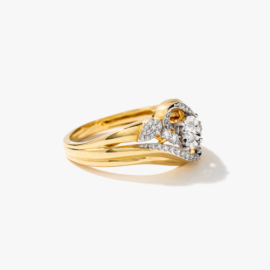 Diamond Cluster Ring in 10K Yellow Gold (0.31 ct tw)