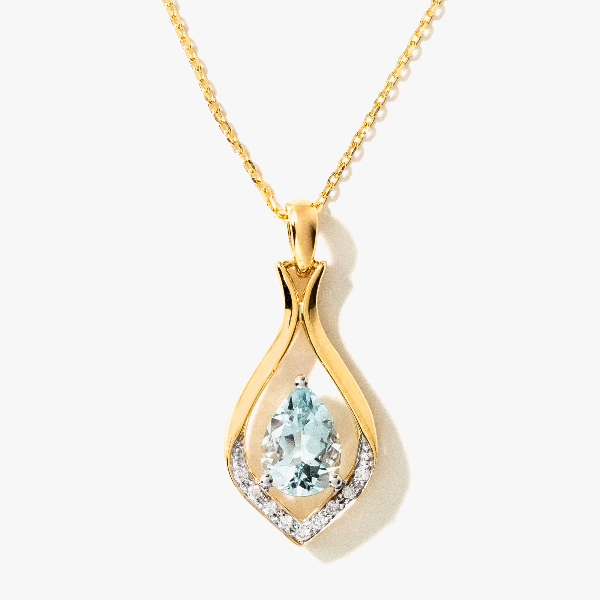 Aquamarine Necklace in 10K Yellow Gold