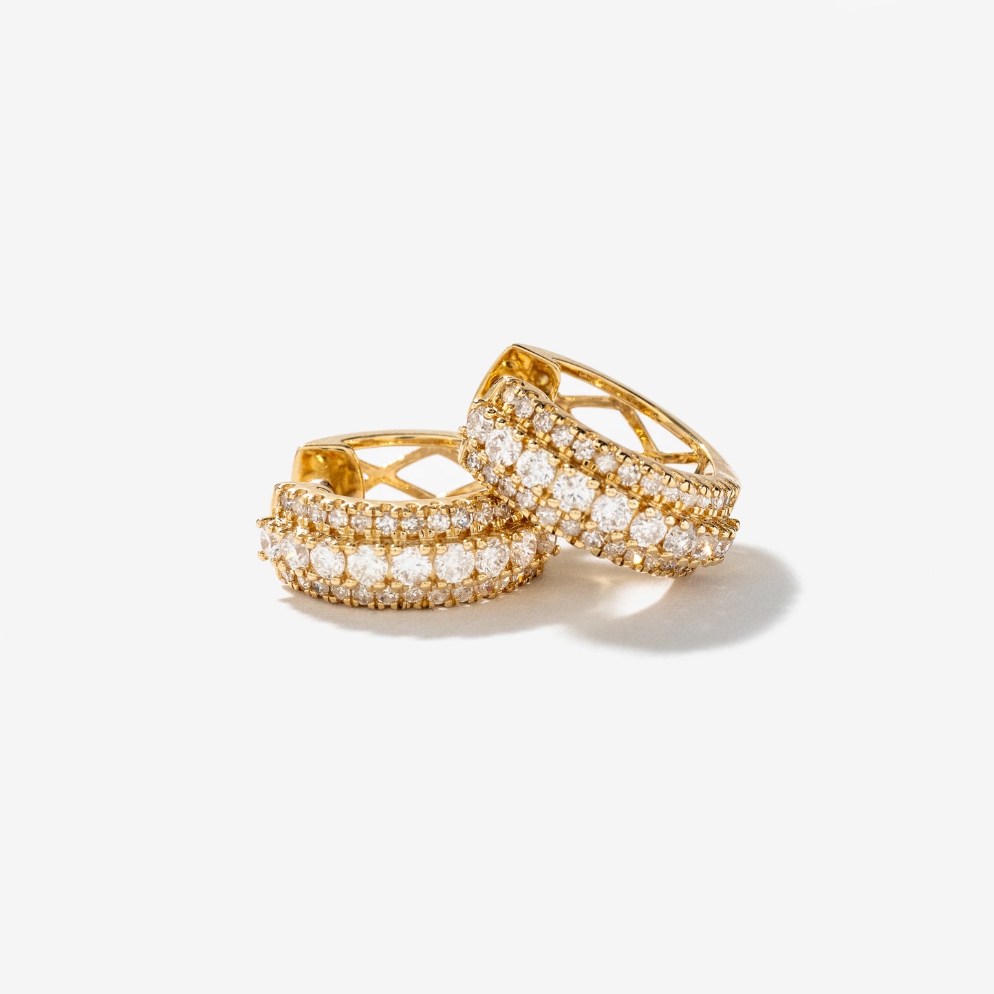 Diamond Hoop Earrings in 10K Yellow Gold (0.50 ct tw)