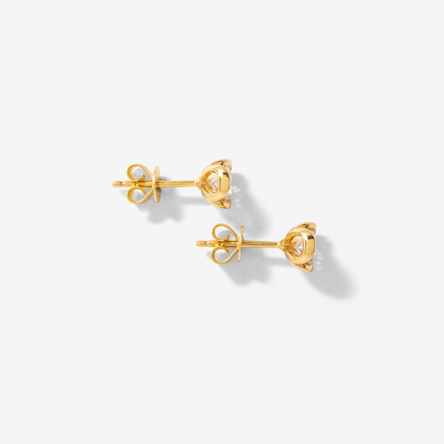 Lab Grown Diamond Flower Stud Earrings in 10K Yellow Gold (0.75 ct tw)