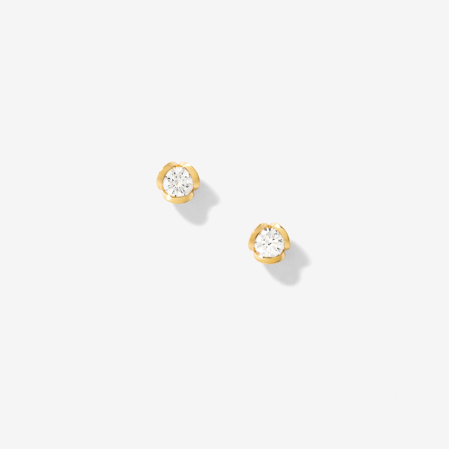 Lab Grown Diamond Flower Stud Earrings in 10K Yellow Gold (0.50 ct tw)