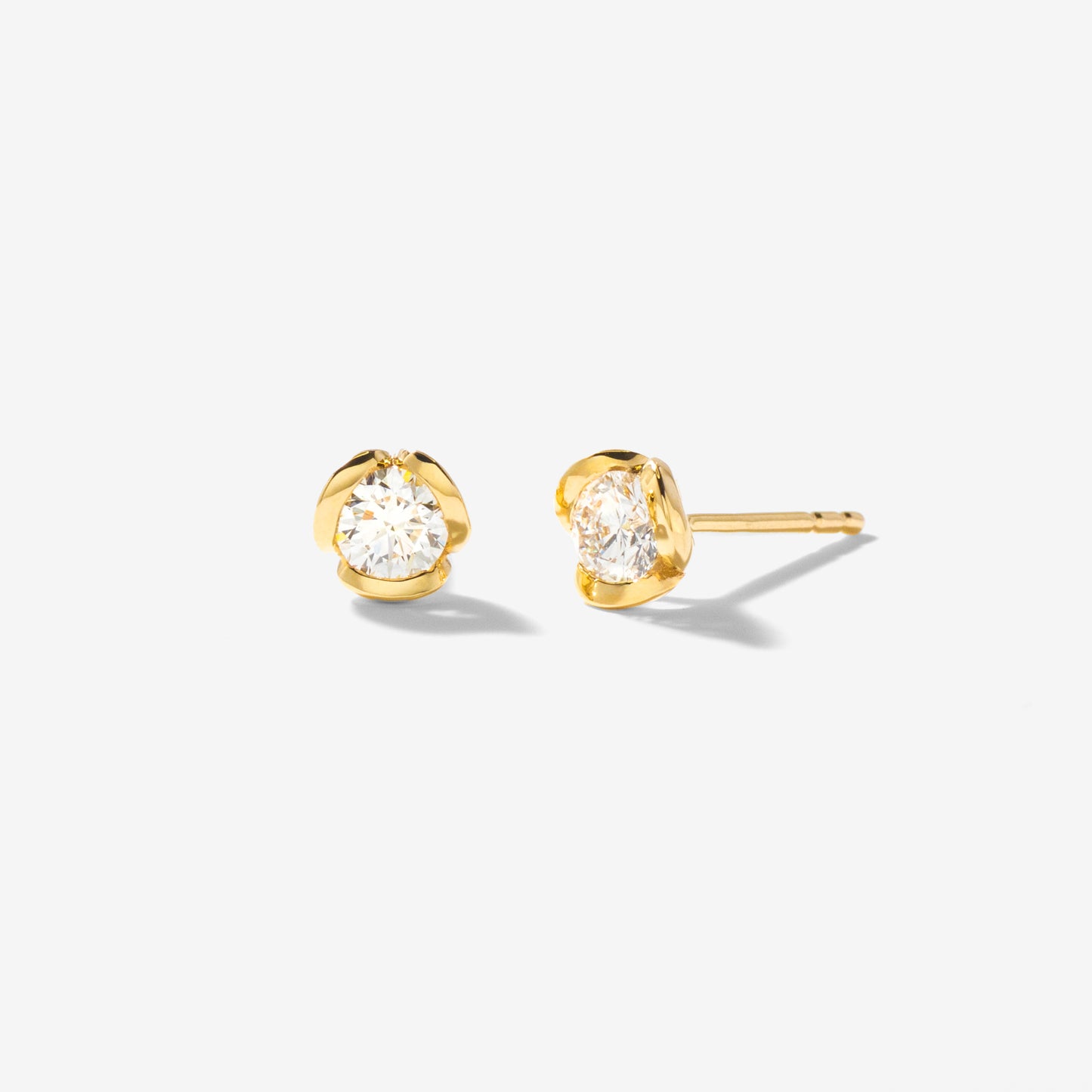 Lab Grown Diamond Flower Stud Earrings in 10K Yellow Gold (0.50 ct tw)