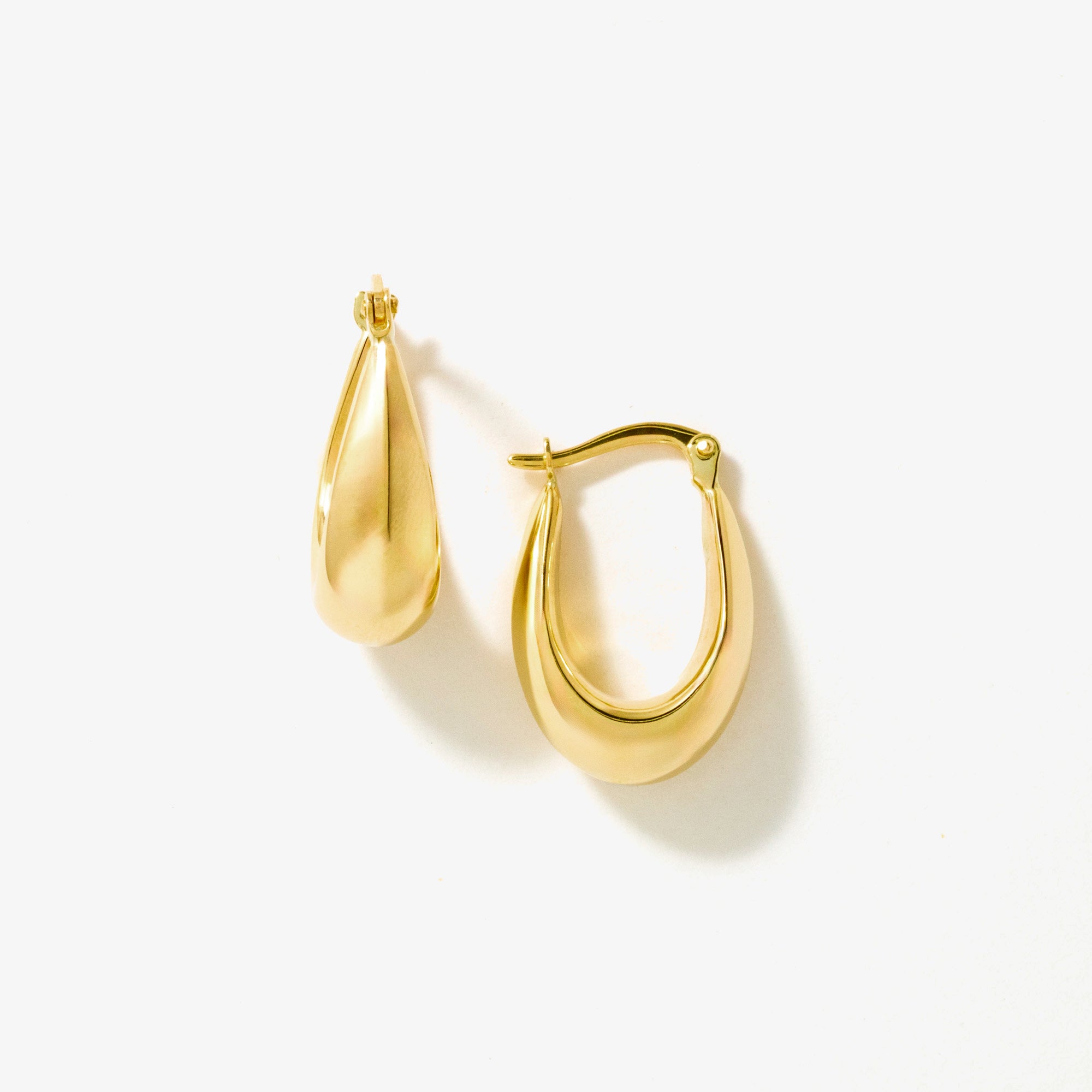 Hollow Knife Edge Earrings in 10K Yellow Gold
