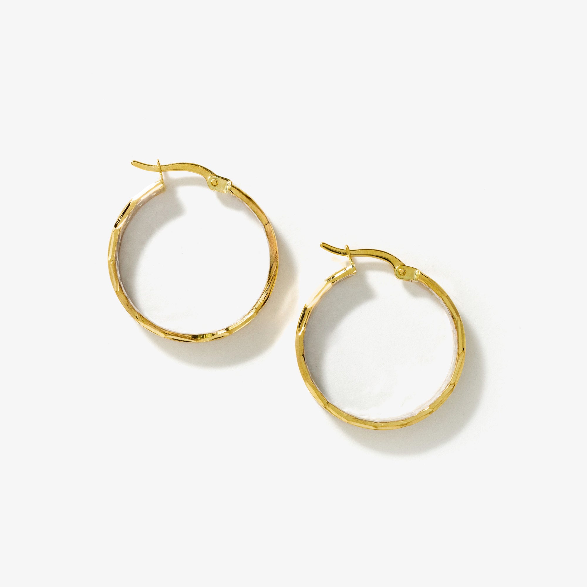 Hoop Earrings in 10K Yellow Gold