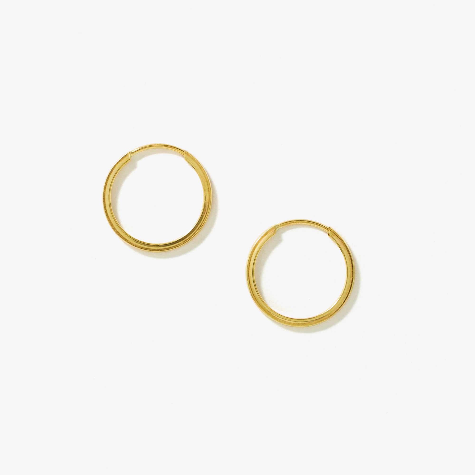 1x12mm Square Tube Flex Sleeper in 10K Yellow Gold