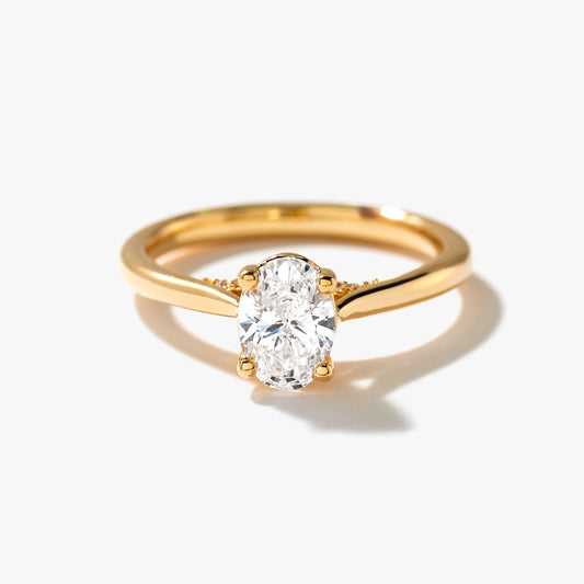 Lab Grown Oval Cut Diamond Engagement Ring in 14K Yellow Gold (0.82 ct tw)