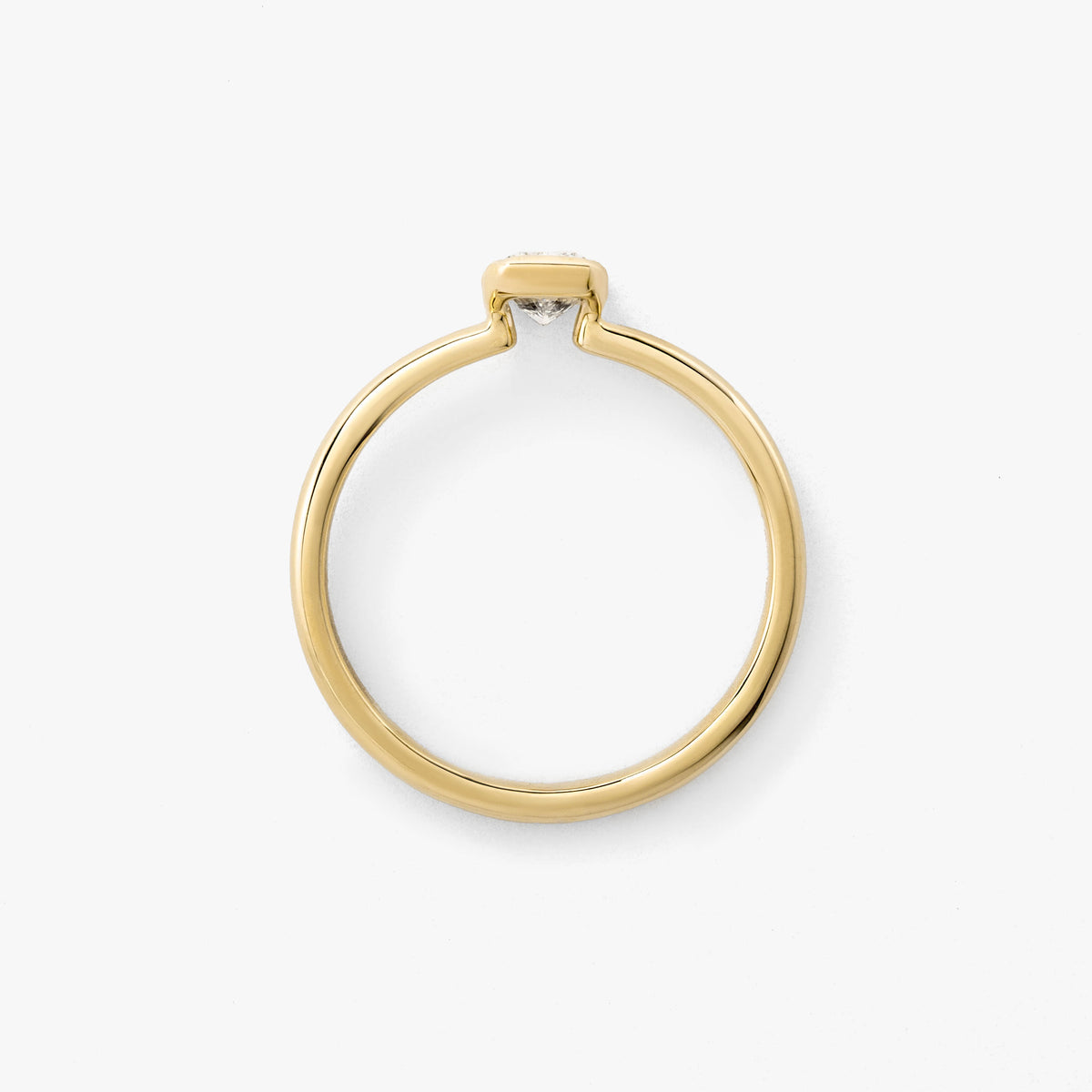 Radiant Cut Lab Grown Diamond Engagement Ring in 10K Yellow Gold (0.50 ct tw)