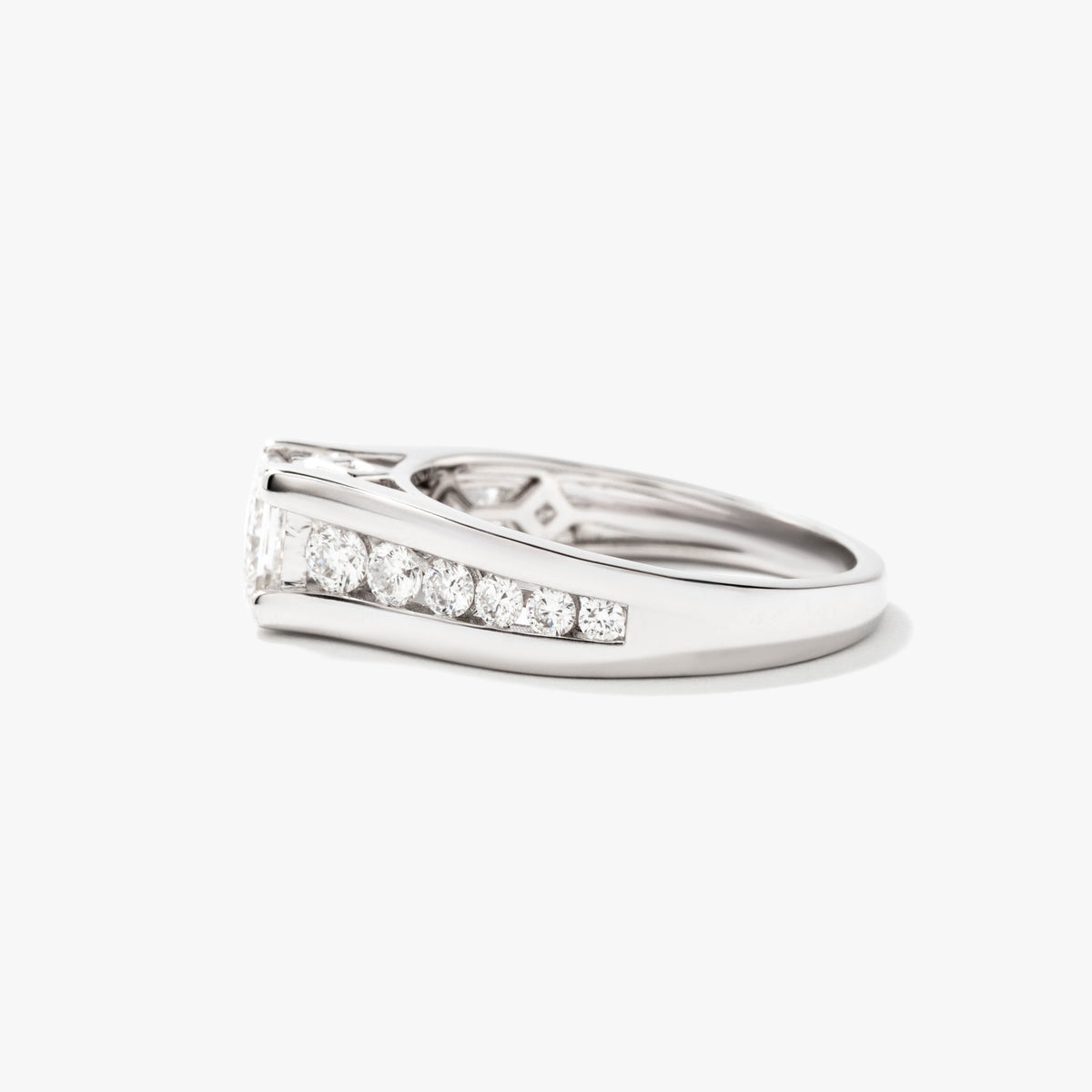 Princess Cut Lab Grown Diamond Engagement Ring in 14K White Gold (1.50 ct tw)