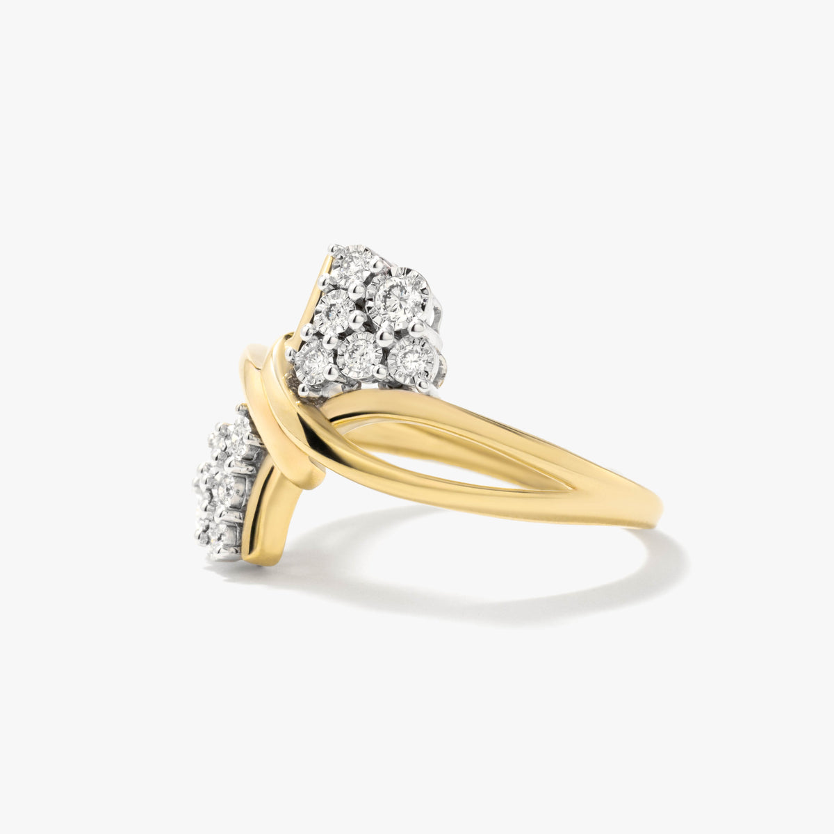 Diamond Cluster Ring in 10K Yellow and White Gold (0.20 ct tw)