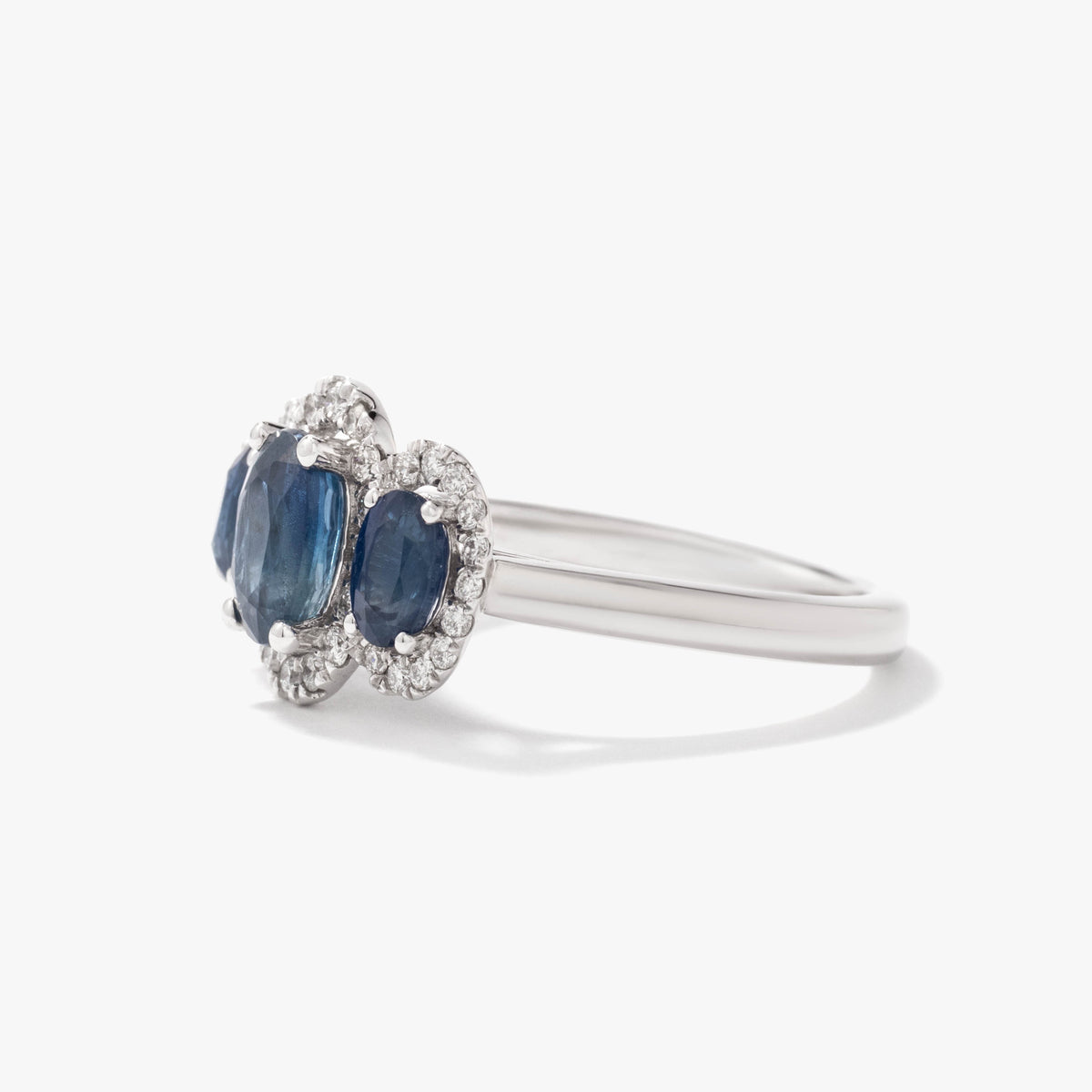 Sapphire Ring in 10K White Gold