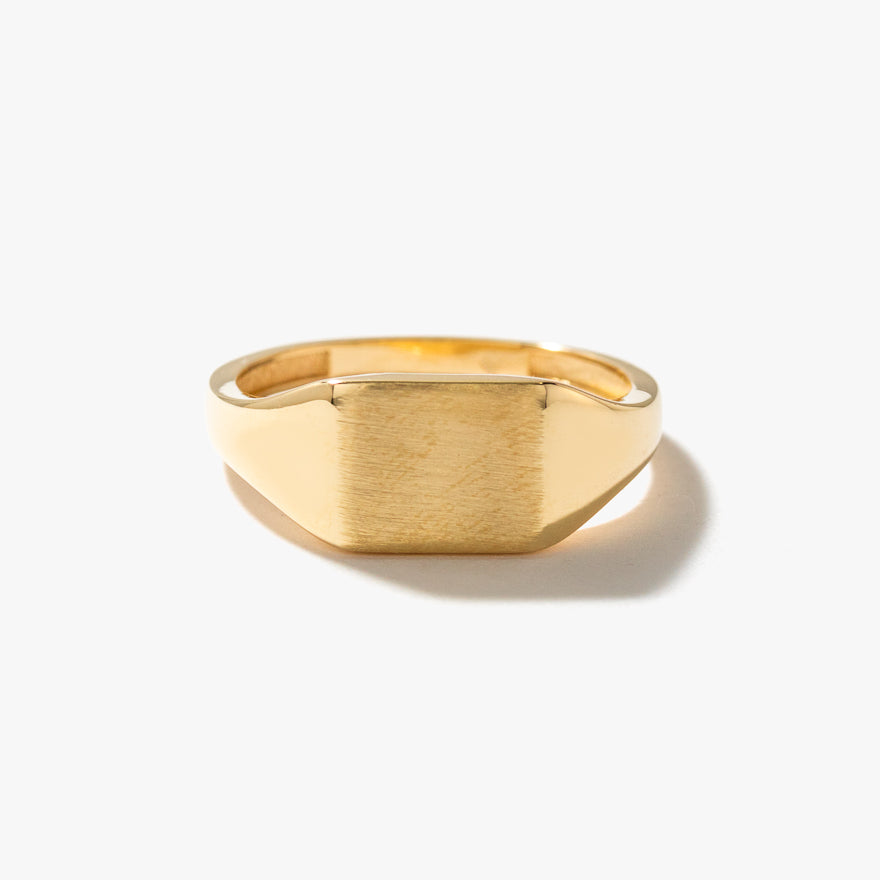 Ladies Rectangle Signet Ring in 10K Yellow Gold – Ann-Louise Jewellers
