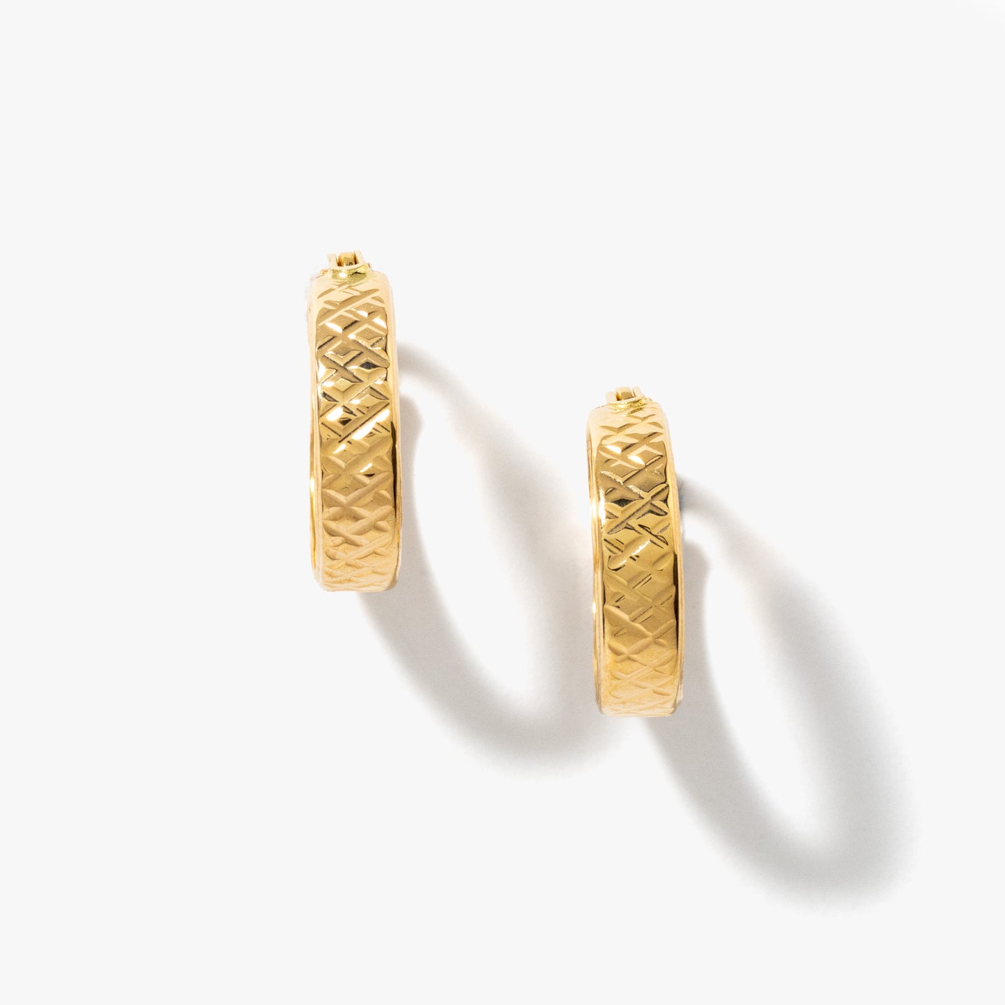 14K Yellow Gold Diamond Cut Hoop Earrings