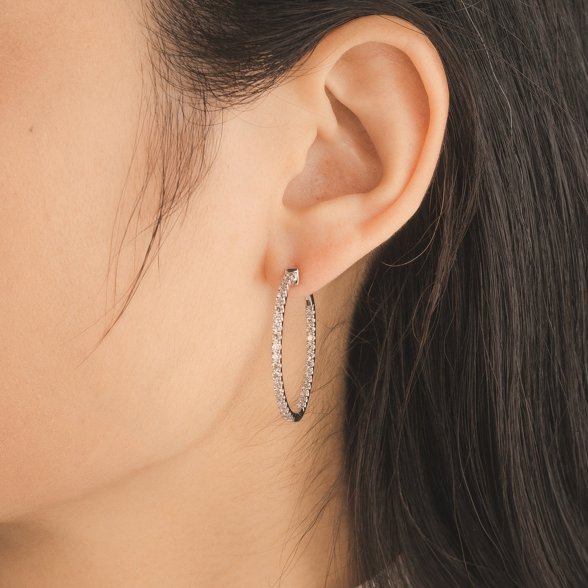 Diamond Hoop Earrings In 10K White Gold (1.50 ct tw)