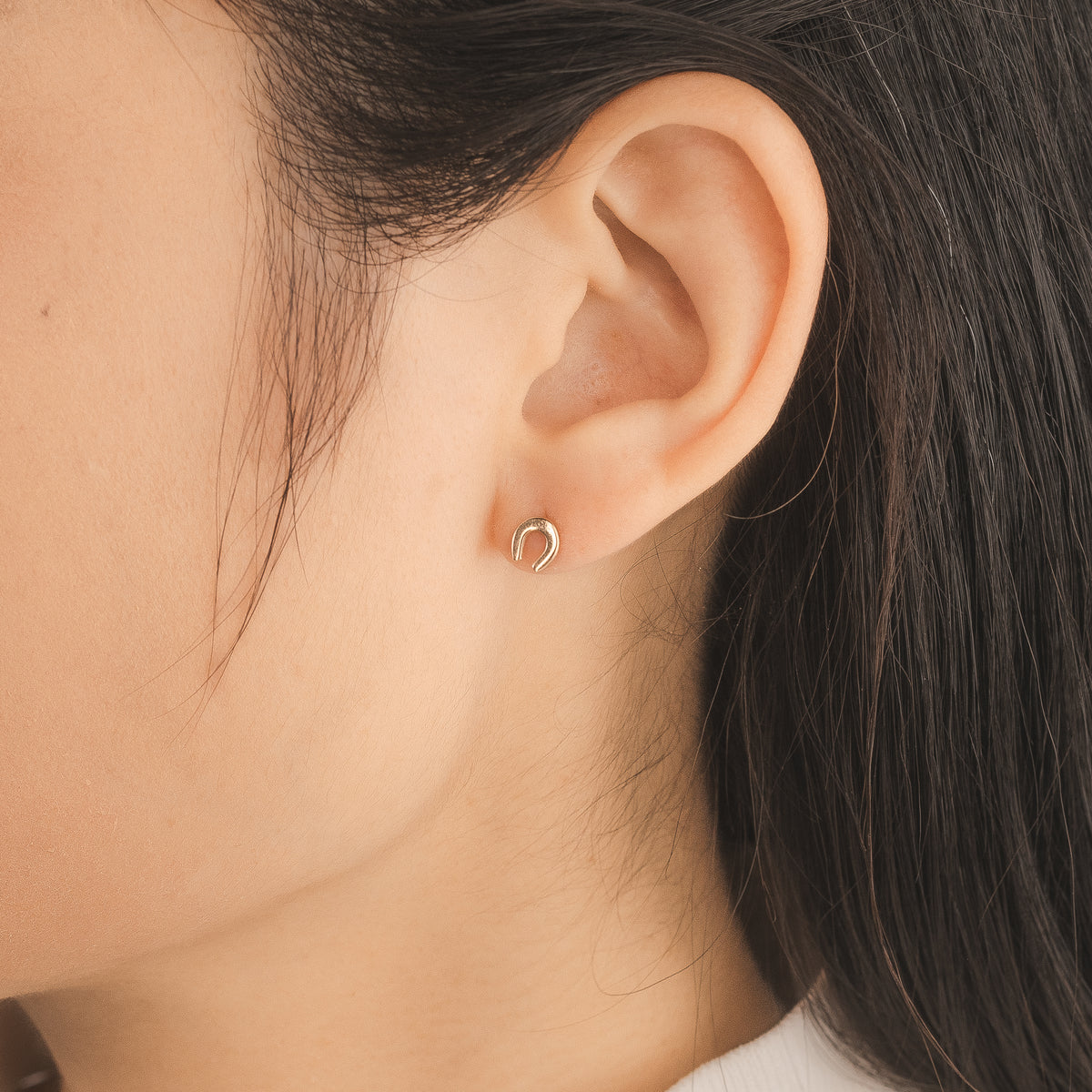 Horseshoe Stud Earrings in 10K Yellow Gold