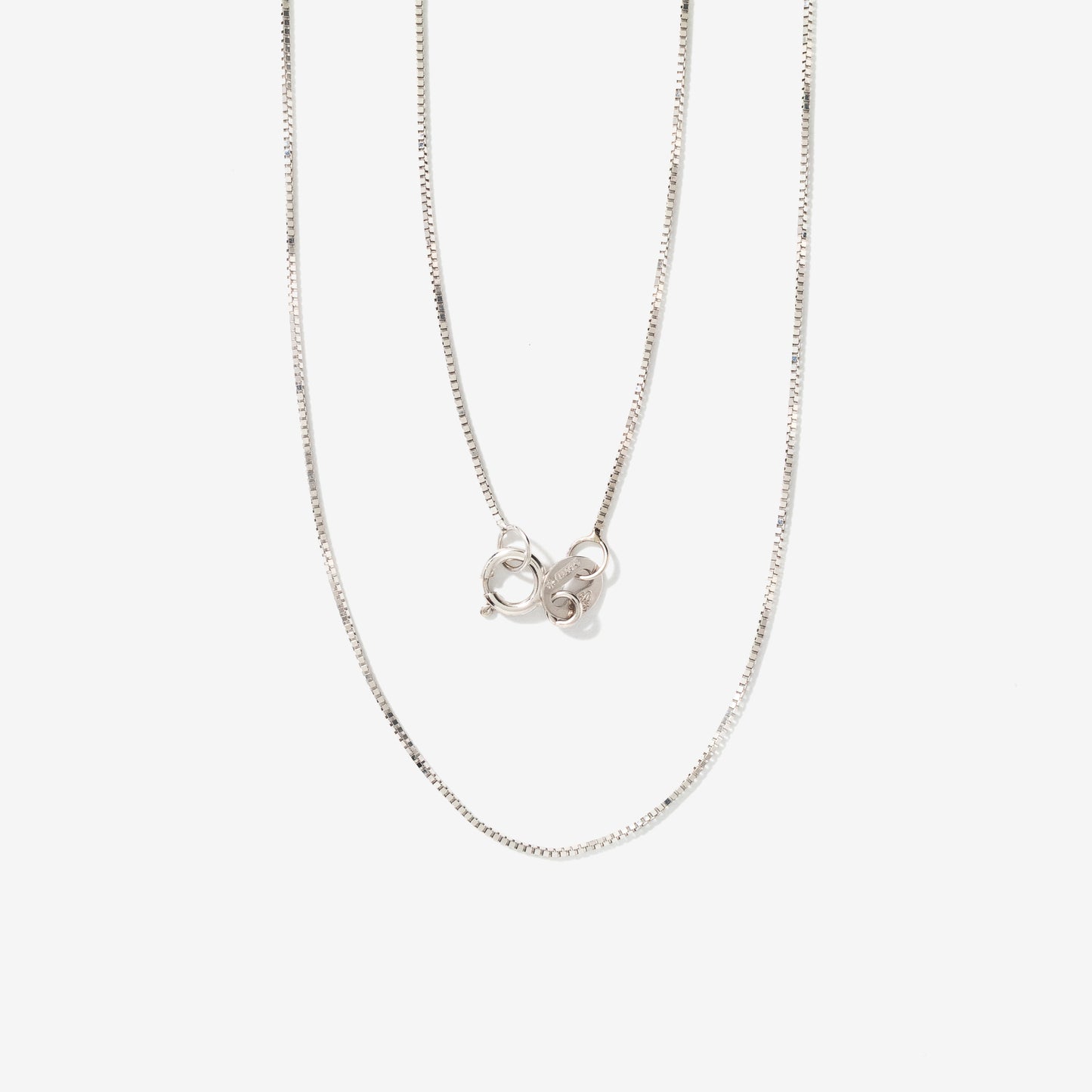 14K White Gold 0.60mm Box Chain (16")