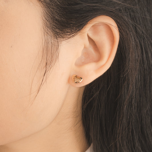 Filigree Heart Stud Earrings in 10K Yellow Gold