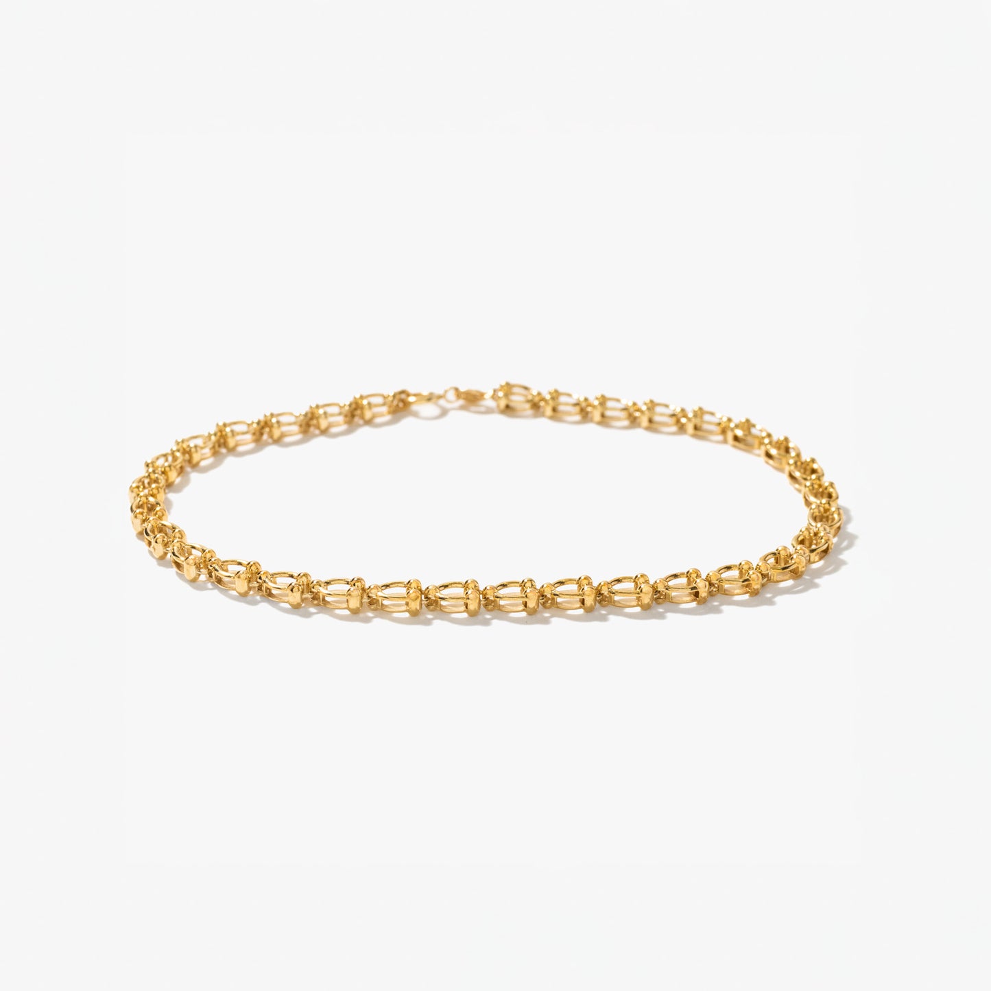 Circle Link Bracelet in 10K Yellow Gold