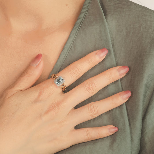 Aquamarine Chain Ring in 10K Yellow and White Gold