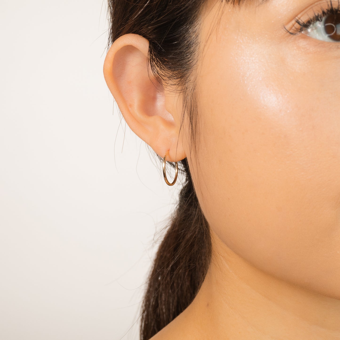 15.5x1mm Square Tube Flex Sleeper in 10K Yellow Gold