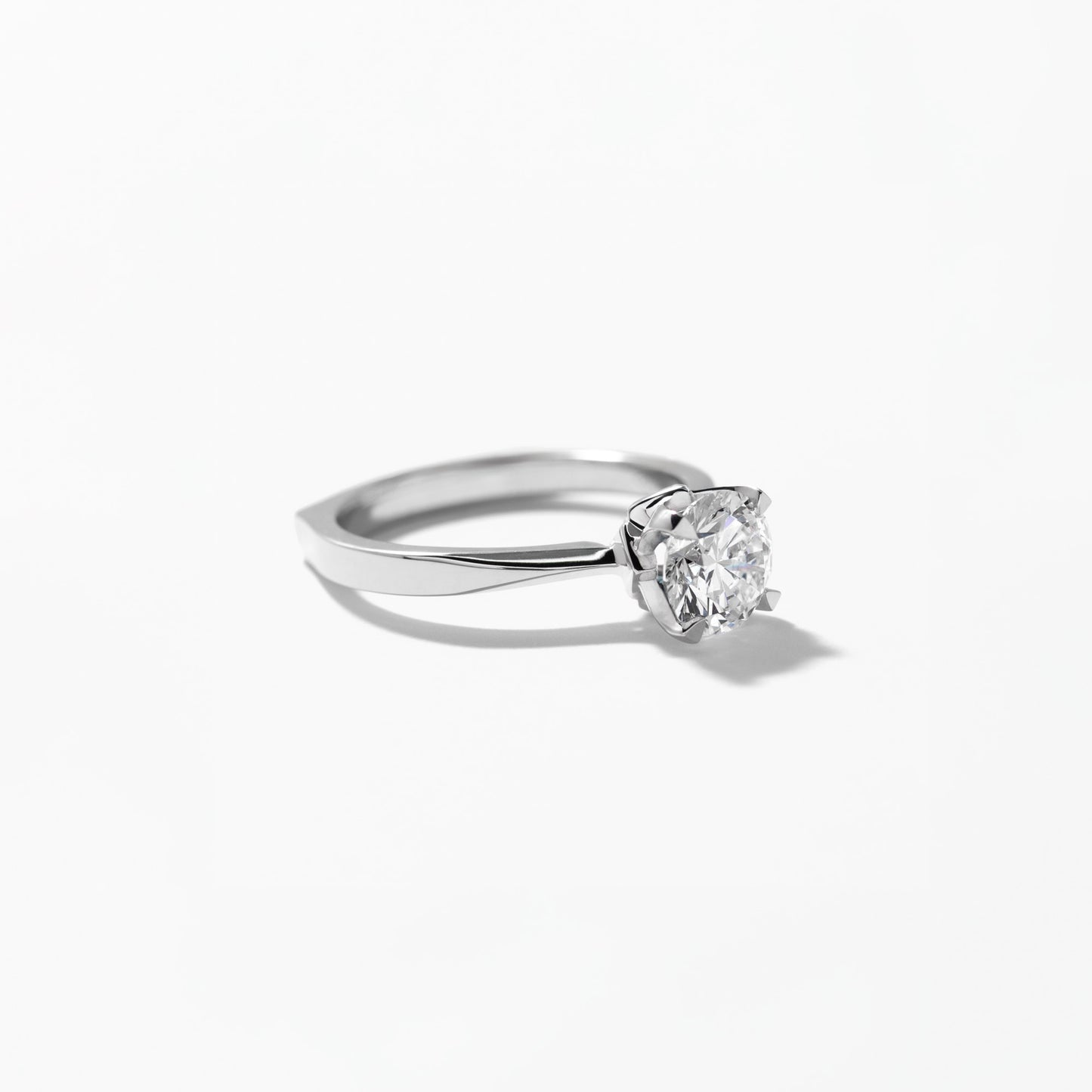 Lab Grown Round Cut Diamond Engagement Ring in 14K White Gold (1.00 ct tw)