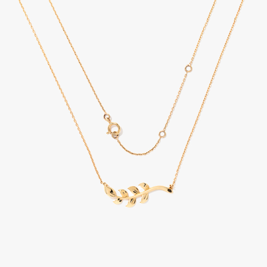 Leaf Vine Necklace in 10K Yellow Gold