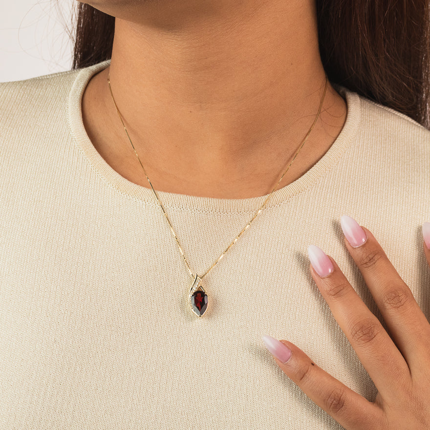 Garnet Necklace in 10K Yellow Gold