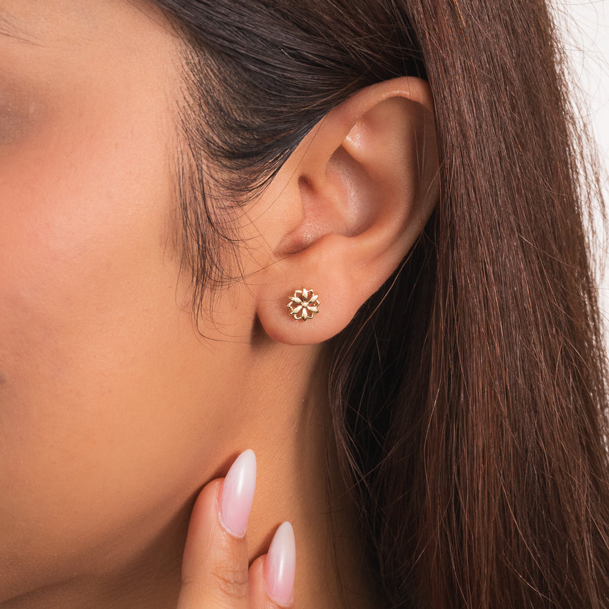 Flower Stud Earrings in 10K Yellow Gold