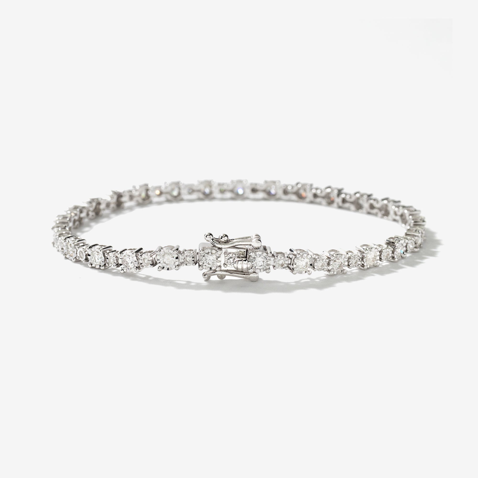 Diamond Bracelet in 10K White Gold (2.00 ct tw)