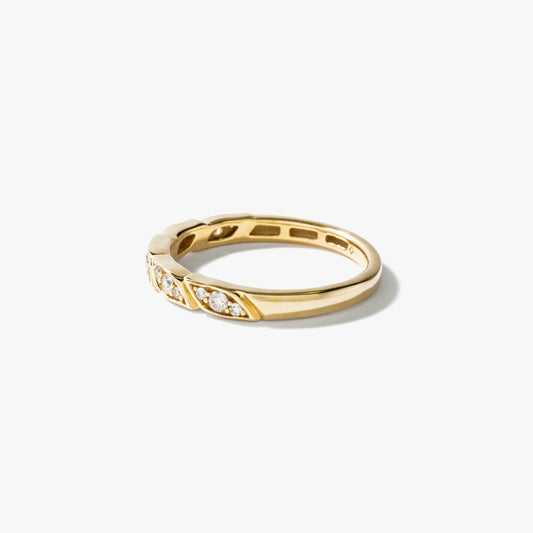 Wedding Band in 10K Yellow Gold (0.16 ct tw)