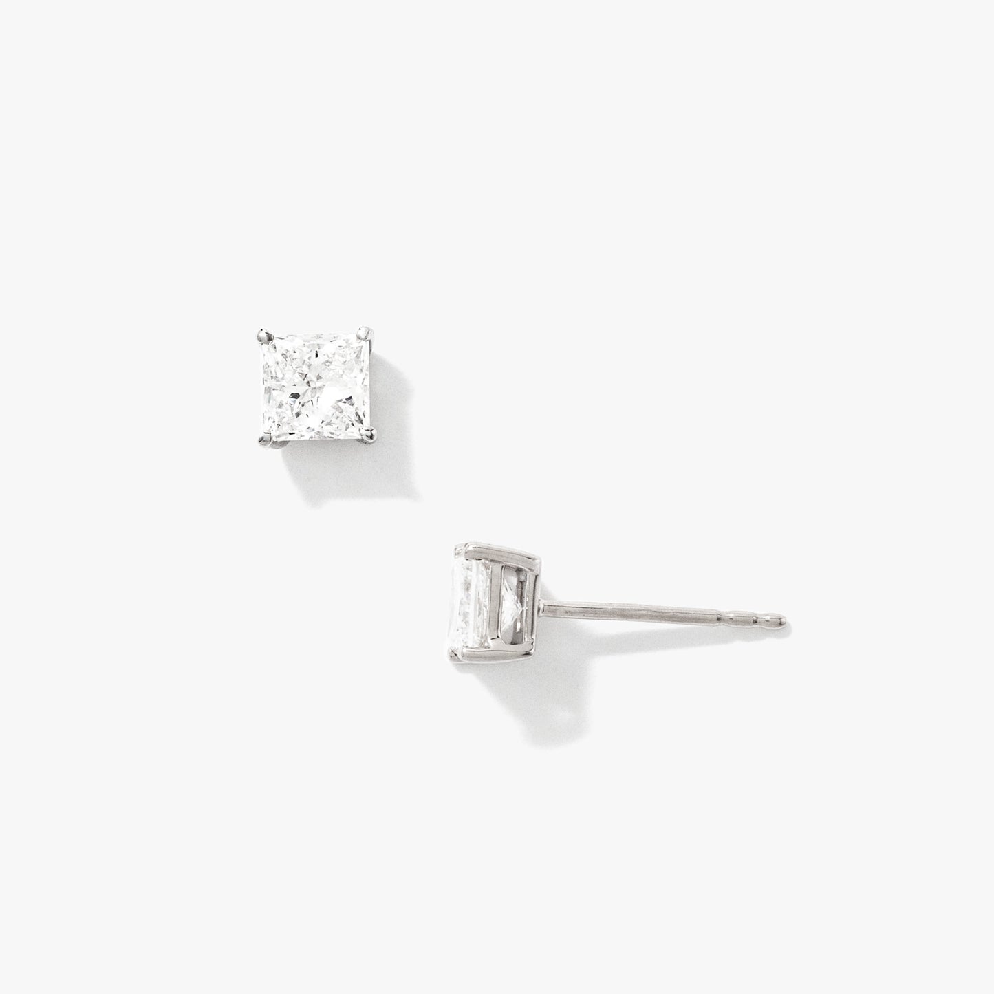 Lab Grown Princess Cut Diamond Stud Earrings in 14K White Gold (0.75 ct tw)