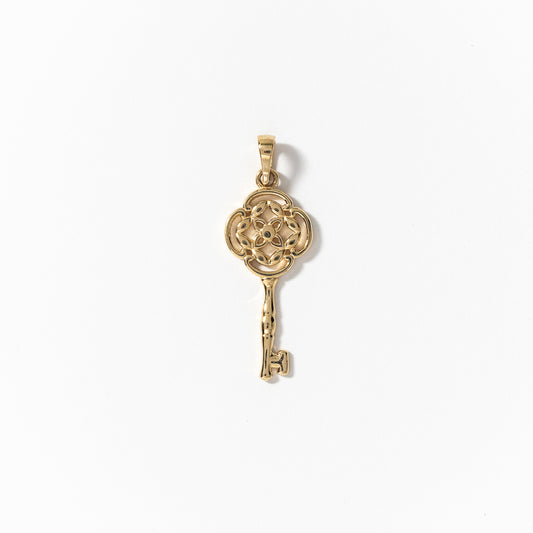 Key Pendant in 10K Yellow Gold