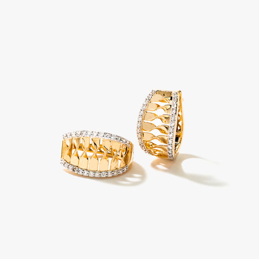 Twist Diamond J-Hoop Earrings in 10K Yellow Gold (0.50ct tw)