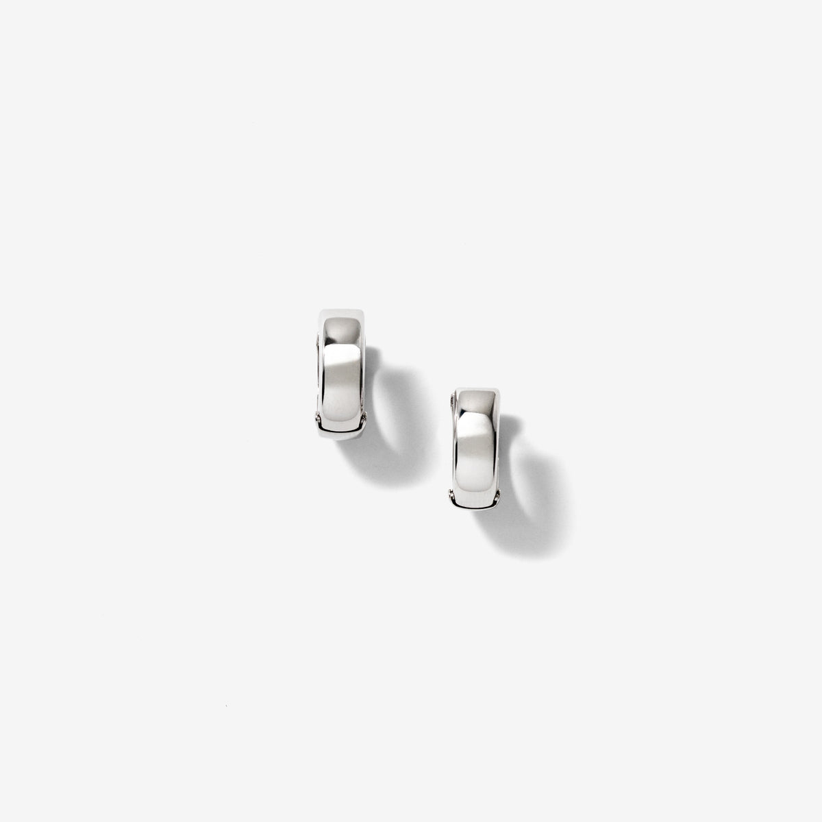 Huggie Hoop Earrings in 10K White Gold